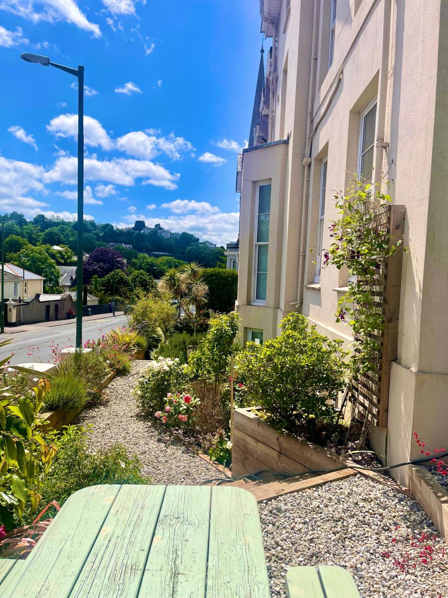Hotel Gresham Court à Torquay Extérieur photo